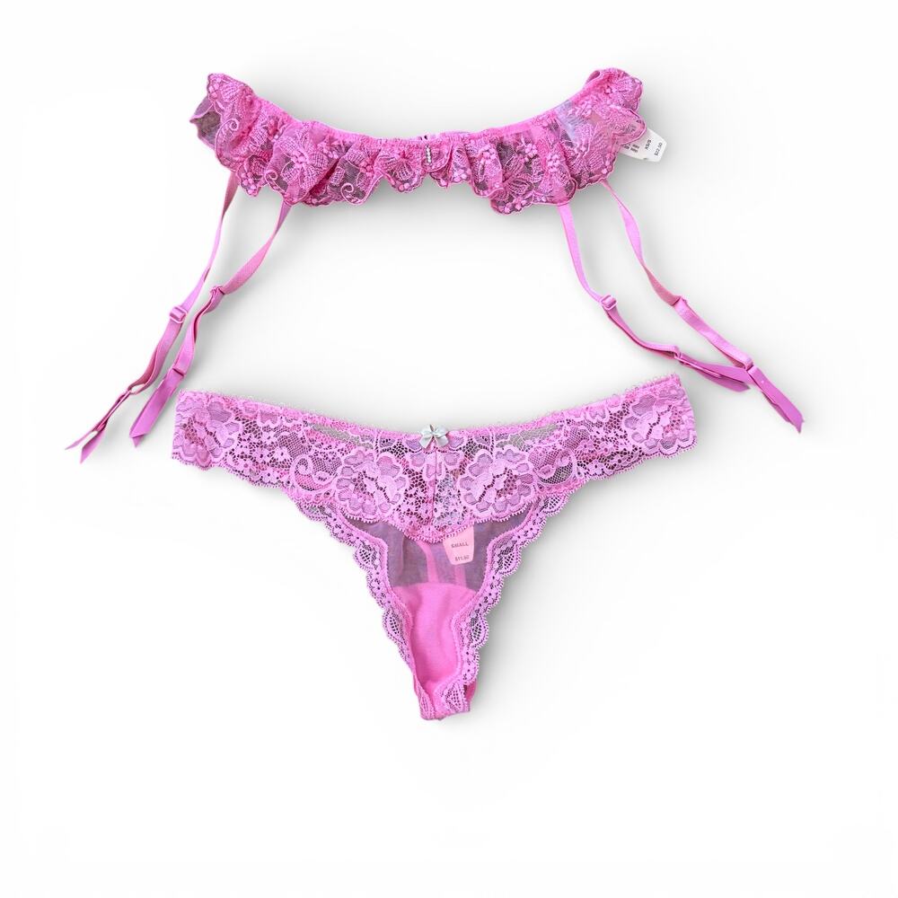 Victoria's Secret Pink Lace Panty and Garter Belt Set Small- NWT